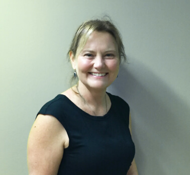 Melissa Arakelin massage therapist